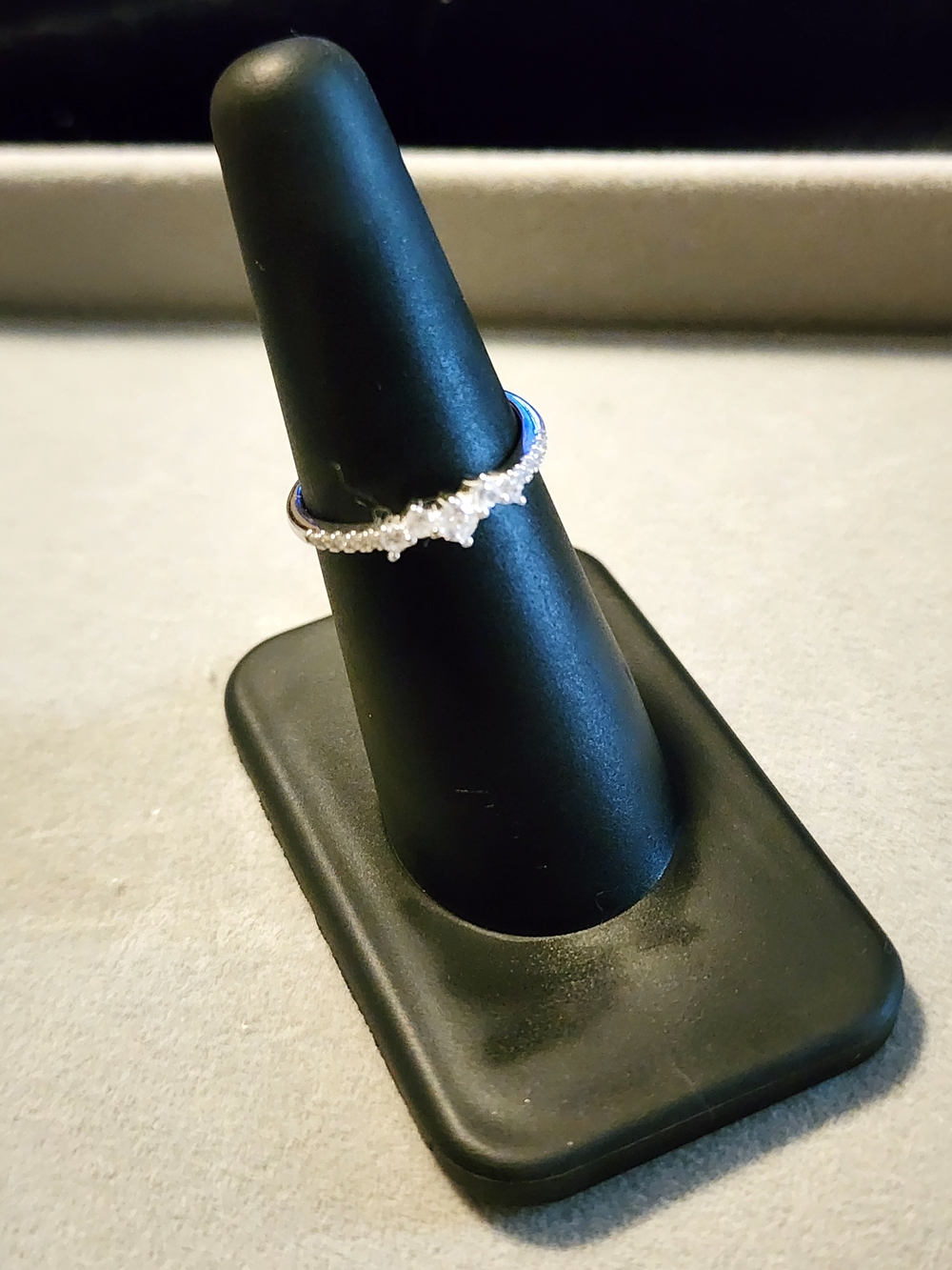 Silver Women's Cubic Zirconia Stackable Ring - Sparkling Clear, Size 7